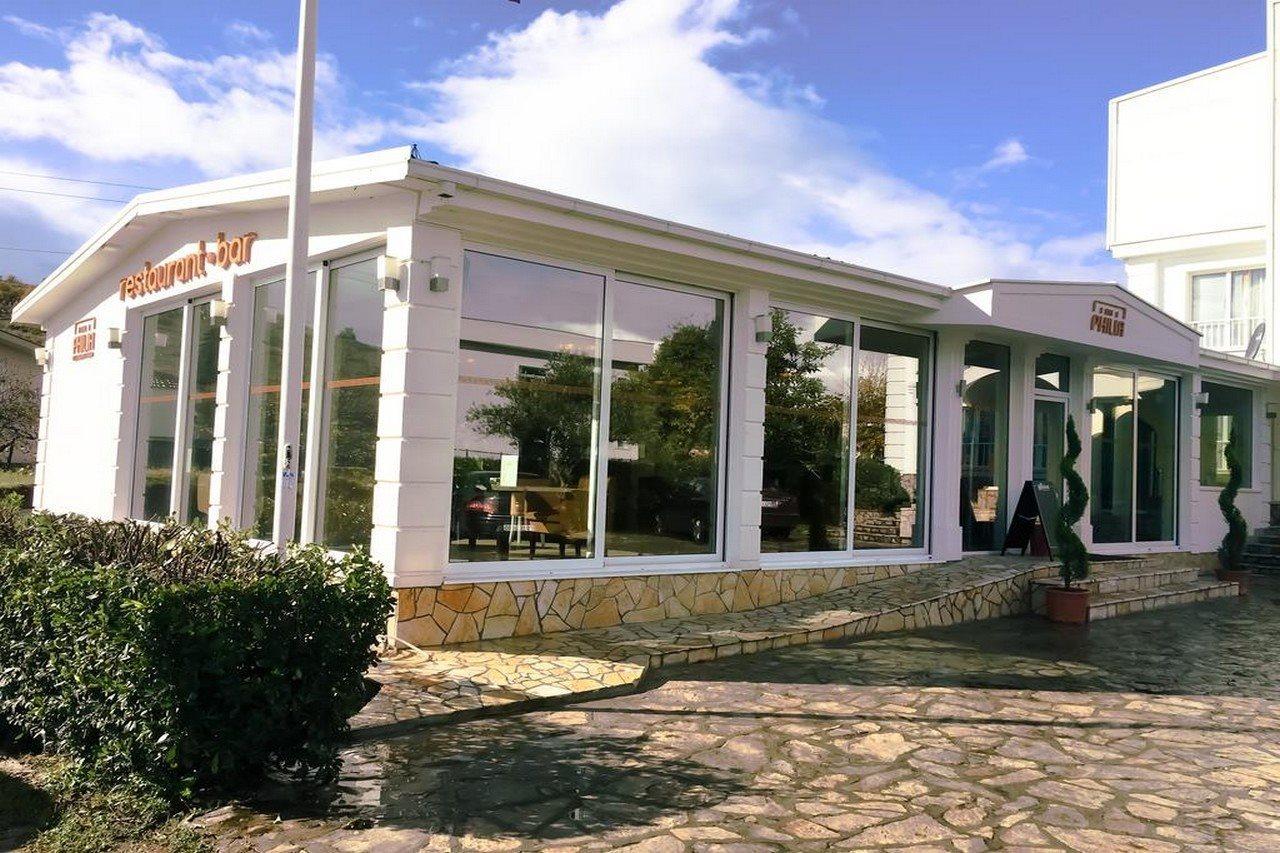 Philia Hotel Подгорица Экстерьер фото